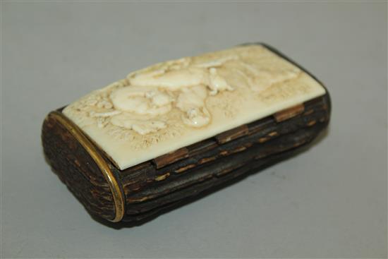 A late 19th century Continental stag horn and ivory snuff box, 4in.